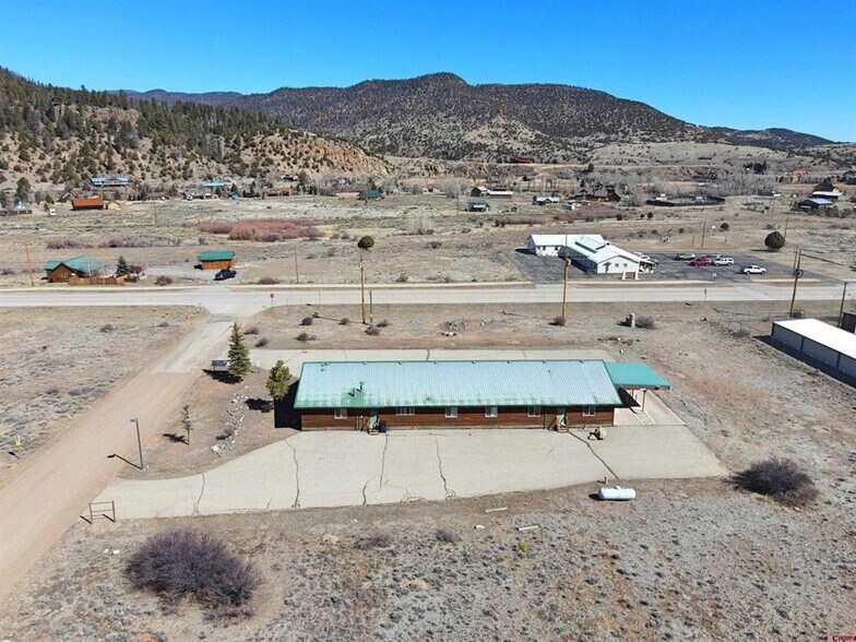 More Photos Of 20 Lodge Dr, South Fork Office For Sale