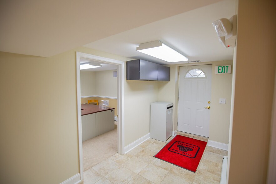 More Photos Of 524 S Main St, Bel Air Office For Sale