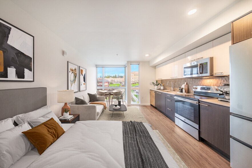 More Photos Of 1319 NE 65th St, Seattle Apartments For Sale