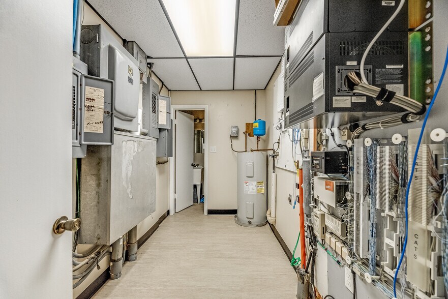 More Photos Of 255 Fortenberry Rd, Merritt Island Medical For Sale