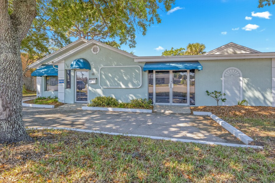 Primary Photo Of 1570 N Harbor City Blvd, Melbourne Office Residential For Sale