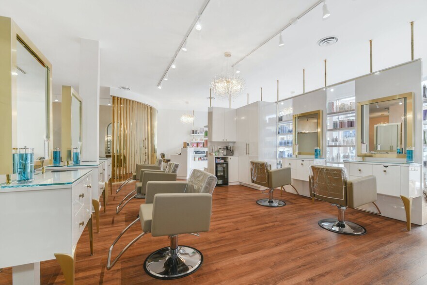 More Photos Of 107-111 Main St, New Canaan Storefront Retail Office For Sale