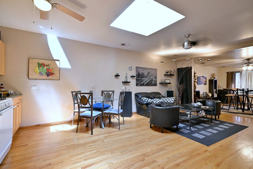 More Photos Of 6744-6756 W Belmont Ave, Chicago Storefront Retail Residential For Sale