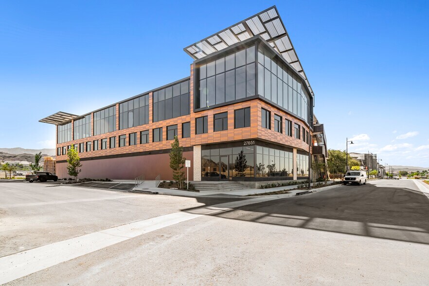 Primary Photo Of 27651 Lincoln Pl, Santa Clarita Office For Lease