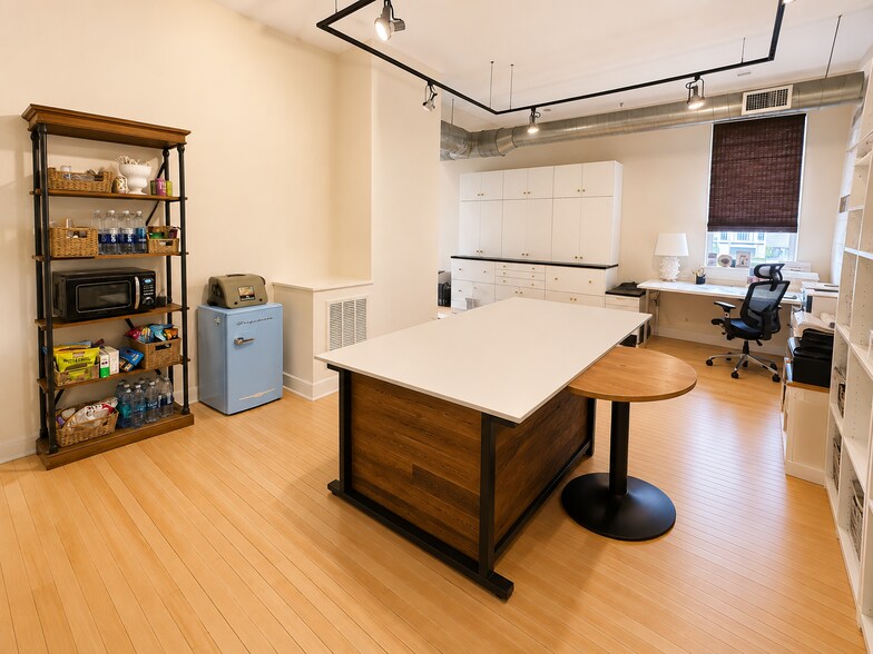 More Photos Of 17 S 2nd St, Grand Haven Loft Creative Space For Sale