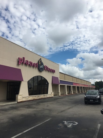 Primary Photo Of 1673 Briarcrest Dr, Bryan Unknown For Lease