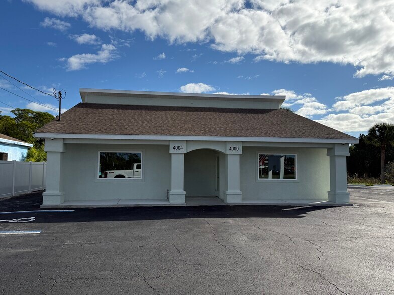 More Photos Of 4000-4006 Shoal Line Blvd, Hernando Beach Office For Sale