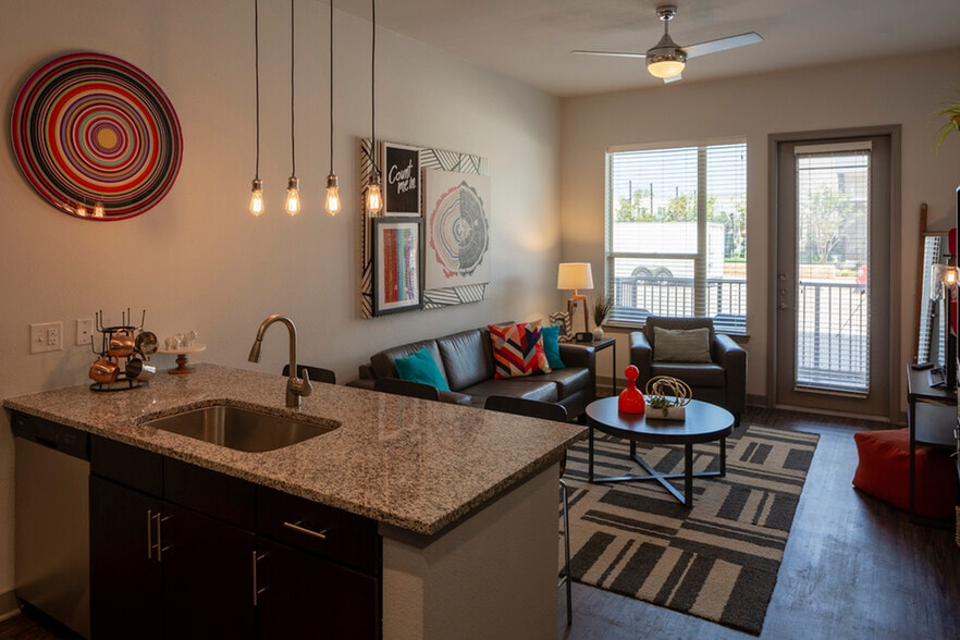 More Photos Of 3000 Northside Blvd, Richardson Multifamily For Sale