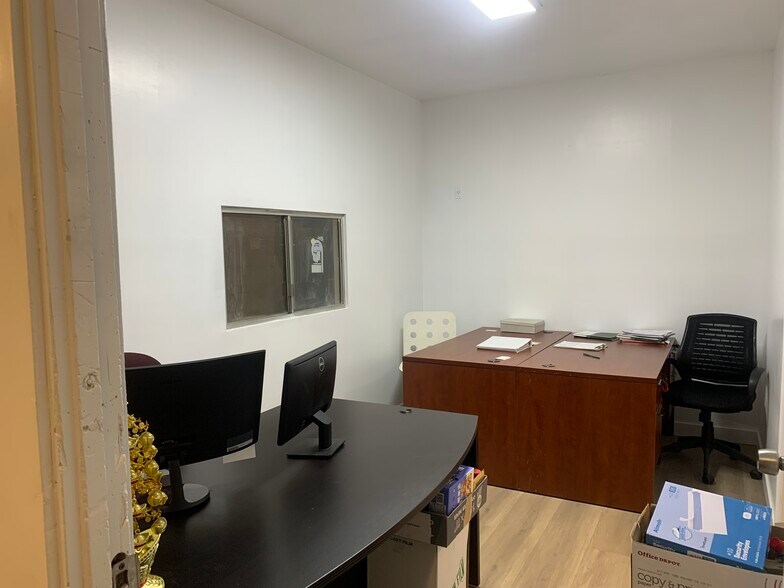 More Photos Of 3939 E Cesar E Chavez Ave, Los Angeles Flex For Lease