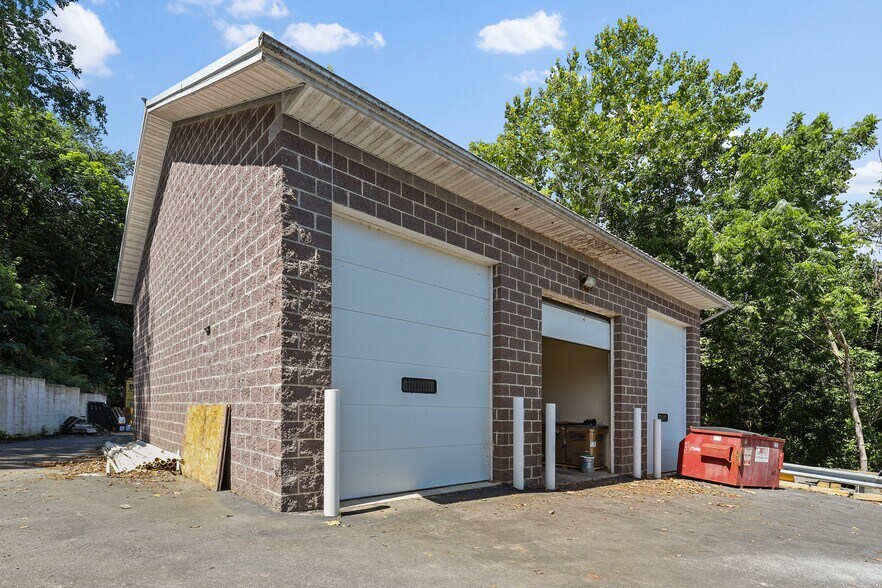 More Photos Of 138 N Conococheague St, Williamsport Warehouse For Sale