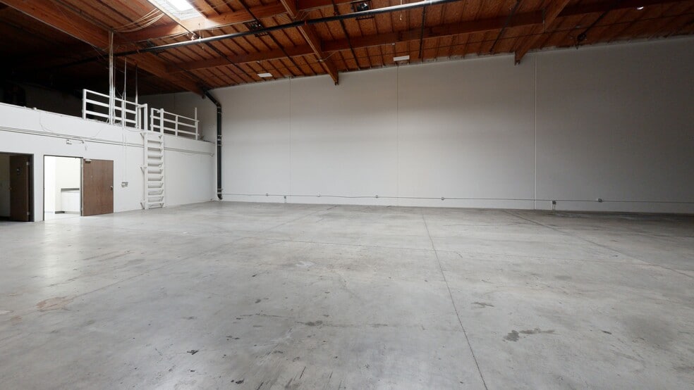 Primary Photo Of 4802 Littlejohn St, Baldwin Park Warehouse For Lease