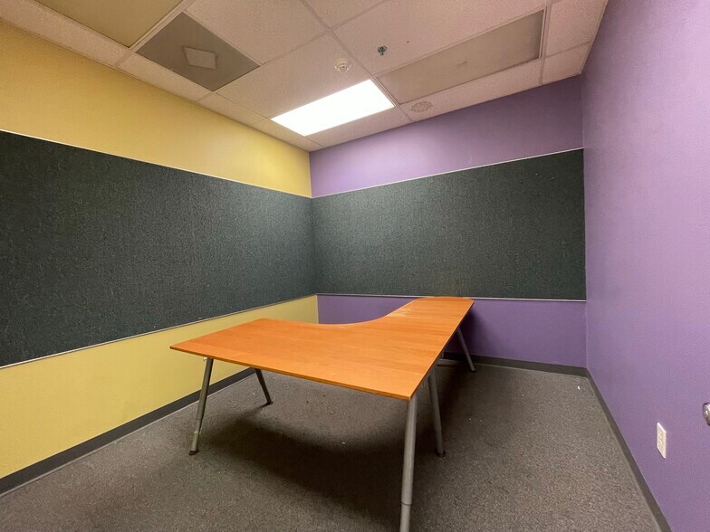 More Photos Of 21 W Duarte Rd, Arcadia Office For Sale