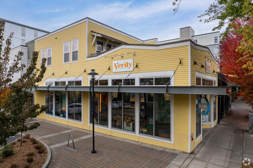 More Photos Of 100 N 85th St, Seattle Unknown For Lease