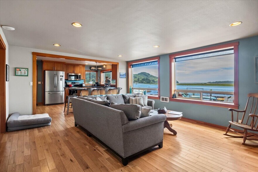 More Photos Of 278 Marine Dr, Wheeler Marina For Sale