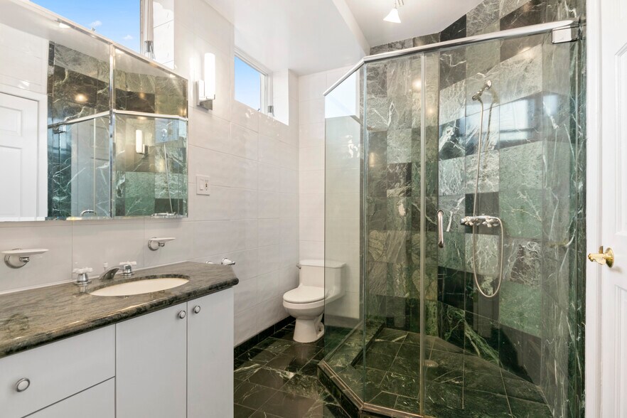 More Photos Of 11-36 31st Ave, Astoria Apartments For Sale