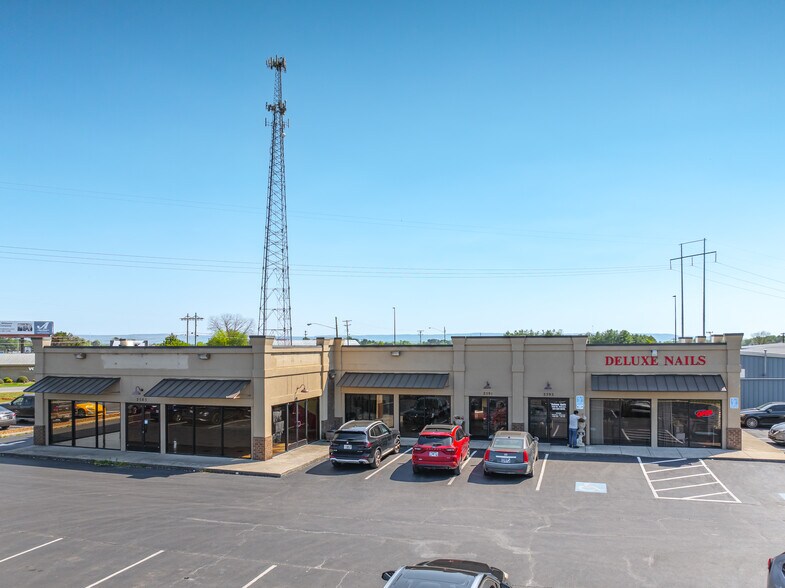 More Photos Of 2585 Decherd Blvd, Decherd Storefront For Lease