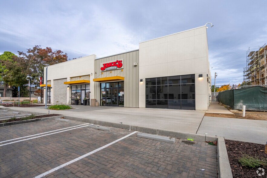 More Photos Of 176 E Fremont Ave, Sunnyvale Freestanding For Sale