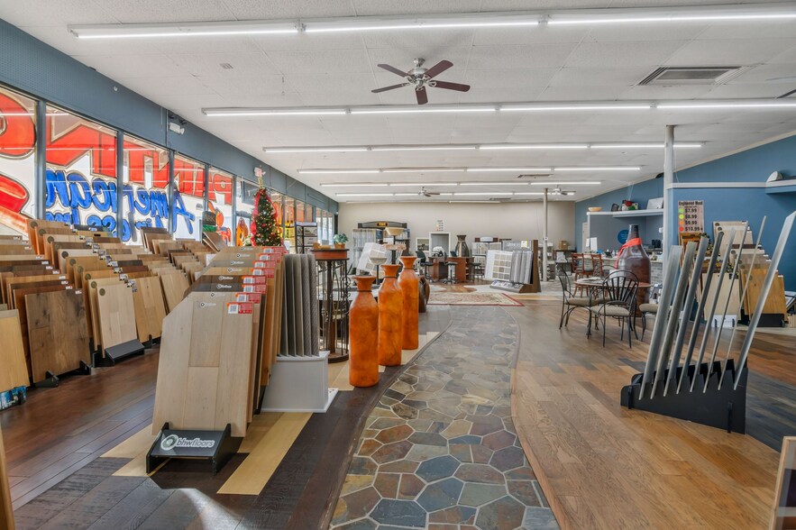 More Photos Of 8101 Grapevine Hwy, North Richland Hills Showroom For Sale