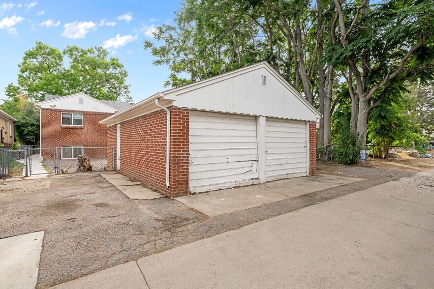 More Photos Of 1555-1557 Tamarac St, Denver Apartments For Sale