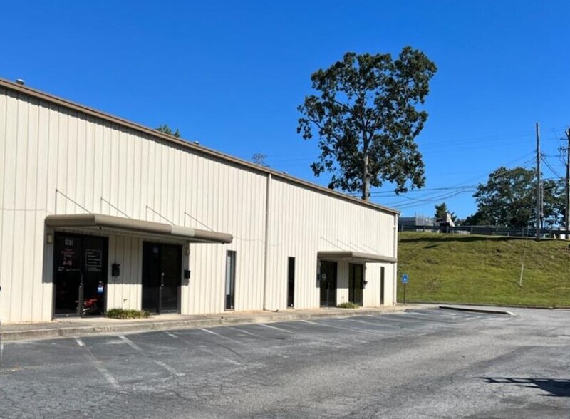More Photos Of 450 S Cemetery St, Norcross Warehouse For Lease