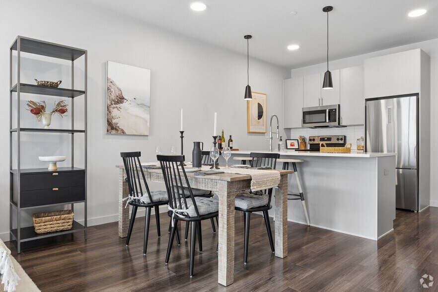 More Photos Of 10 Monroe St, Norwalk Apartments For Lease