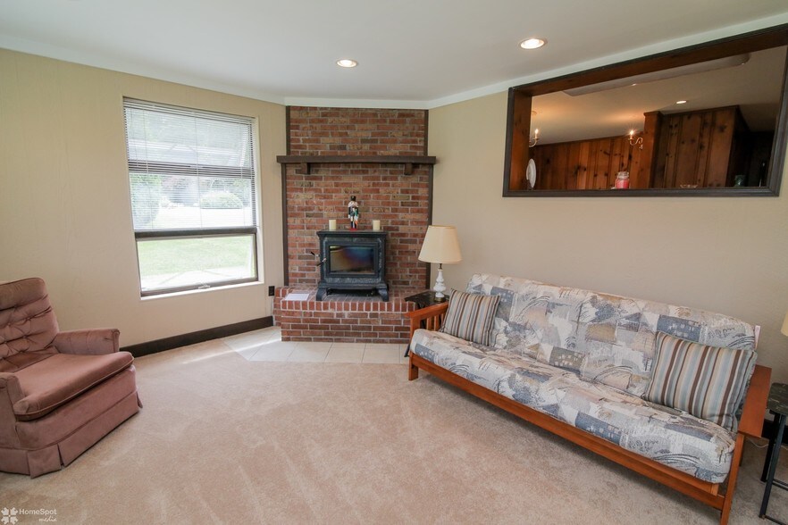 More Photos Of 3305 Municipal Dr, Whitehall Apartments For Sale