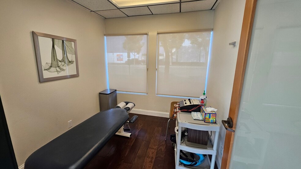 More Photos Of 3828 W Commonwealth Ave, Fullerton Office For Lease