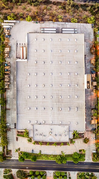 More Photos Of 13100 Danielson St, Poway Warehouse For Sale