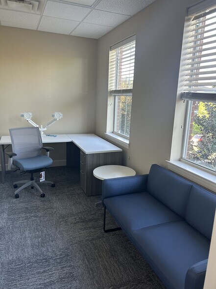 More Photos Of 2600 Centennial Pl, Tallahassee Medical For Lease
