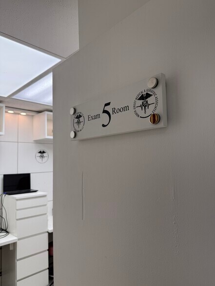 More Photos Of 245 Engle St, Englewood Coworking Space