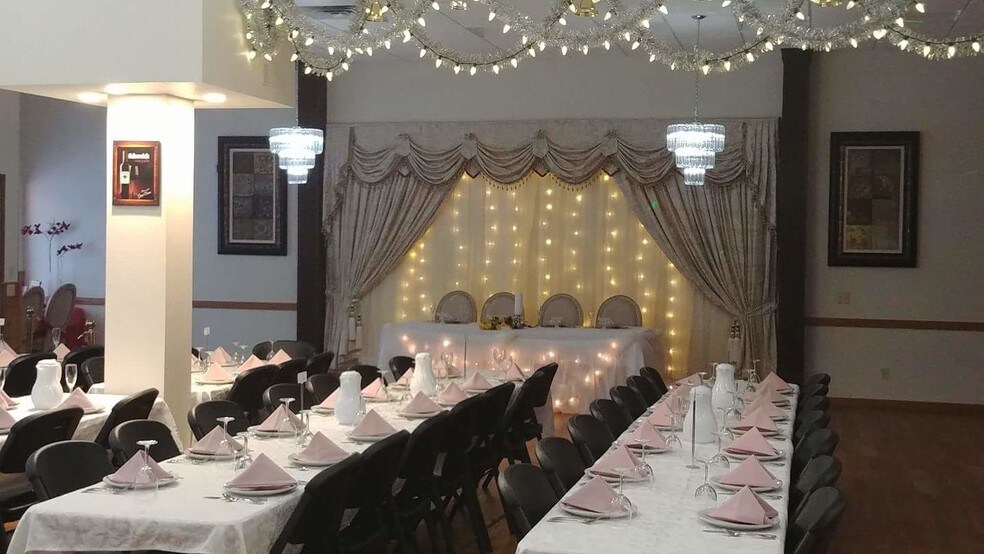 More Photos Of 620 2nd St, Kenyon Storefront For Sale