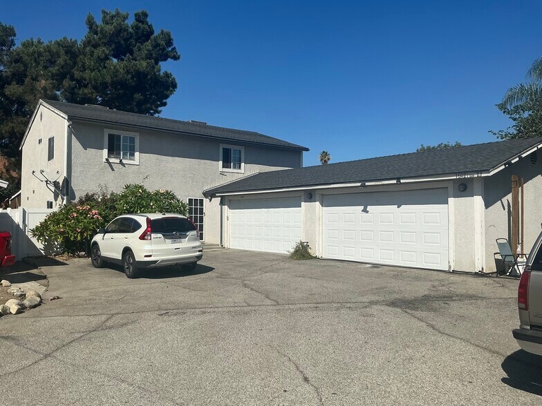 Primary Photo Of 16021 Olympiad Ln, Van Nuys Apartments For Sale