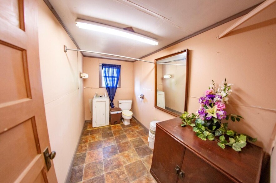 More Photos Of 6200 County Rd 42200 Road, Paris Religious Facility For Sale