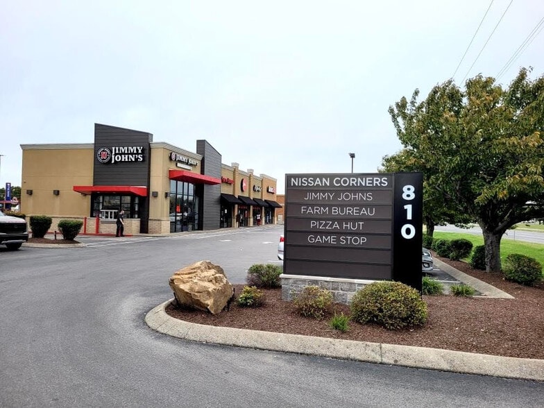 More Photos Of 810 Nissan Dr, Smyrna Storefront For Lease