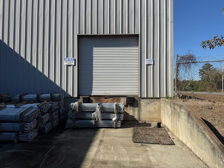 More Photos Of 2225 Ronald Ave, Macon-Bibb Warehouse For Lease