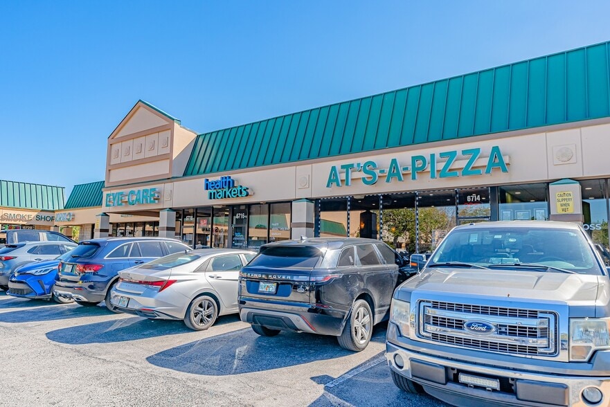 More Photos Of 6702-6900 N University Dr, Tamarac Unknown For Lease