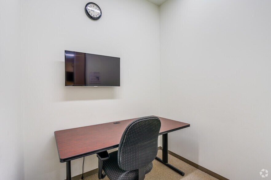 More Photos Of 800 W Chestnut Ave, Monrovia Office For Lease