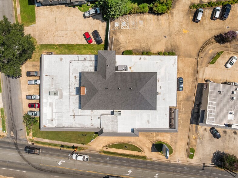 More Photos Of 816 University Pky, Natchitoches Office For Sale
