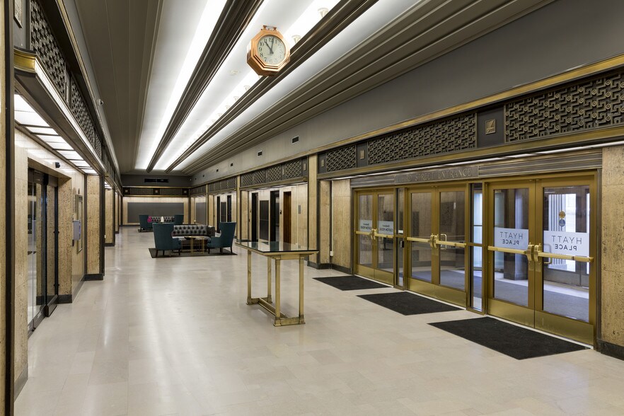 More Photos Of 180 Kellogg Blvd E, Saint Paul Apartments For Lease