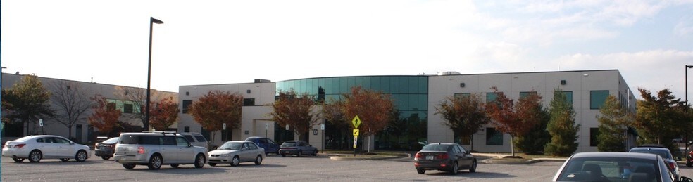 More Photos Of 250 Fame Ave, Hanover Medical For Lease