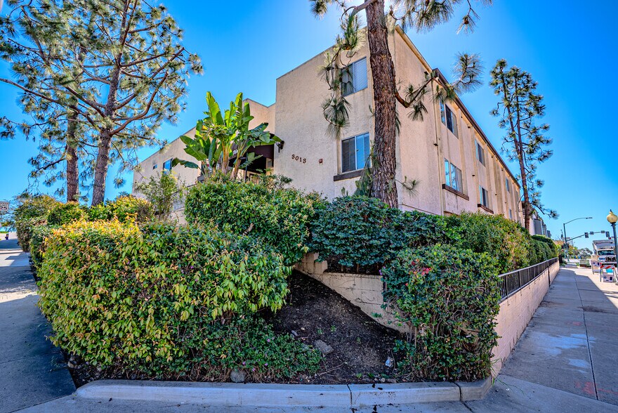 More Photos Of 3013 C St, San Diego Apartments For Sale