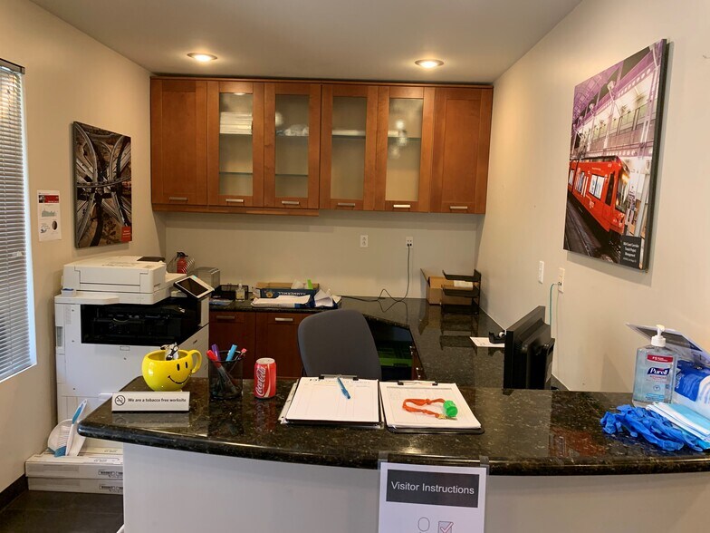 More Photos Of 431 W Baseline, Claremont Office For Lease