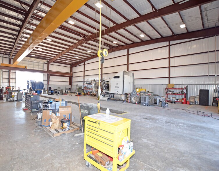More Photos Of 2250 Dixie Blvd, Odessa Industrial For Sale