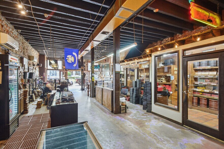 More Photos Of 517 Conti St, New Orleans Storefront Retail Residential For Sale