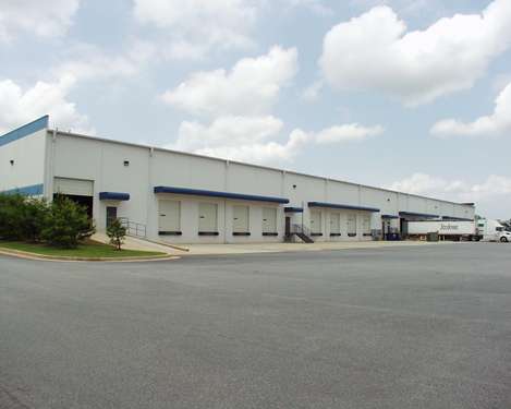 More Photos Of 375 International Park, Newnan Warehouse For Lease