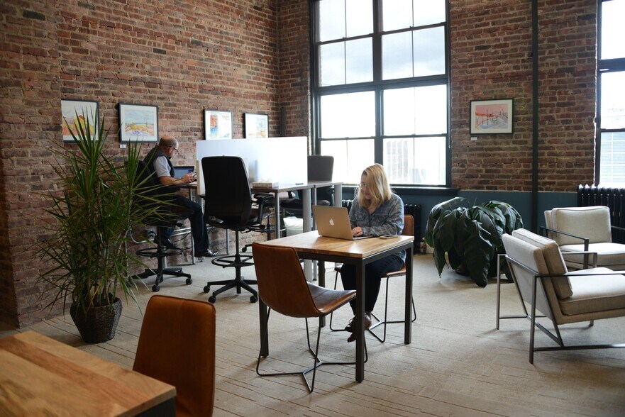 More Photos Of 45 N Broad St, Ridgewood Office For Lease