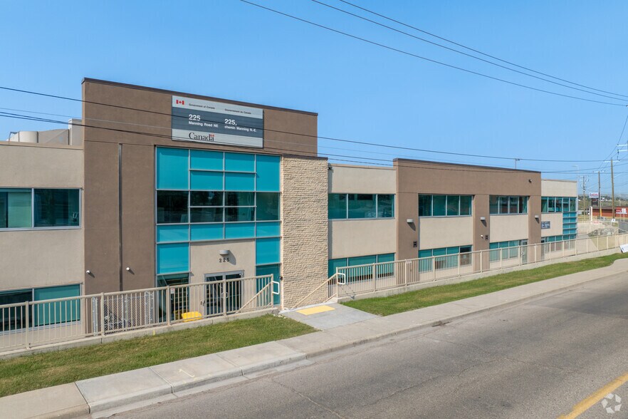 More Photos Of 225 Manning Rd NE, Calgary Office For Lease