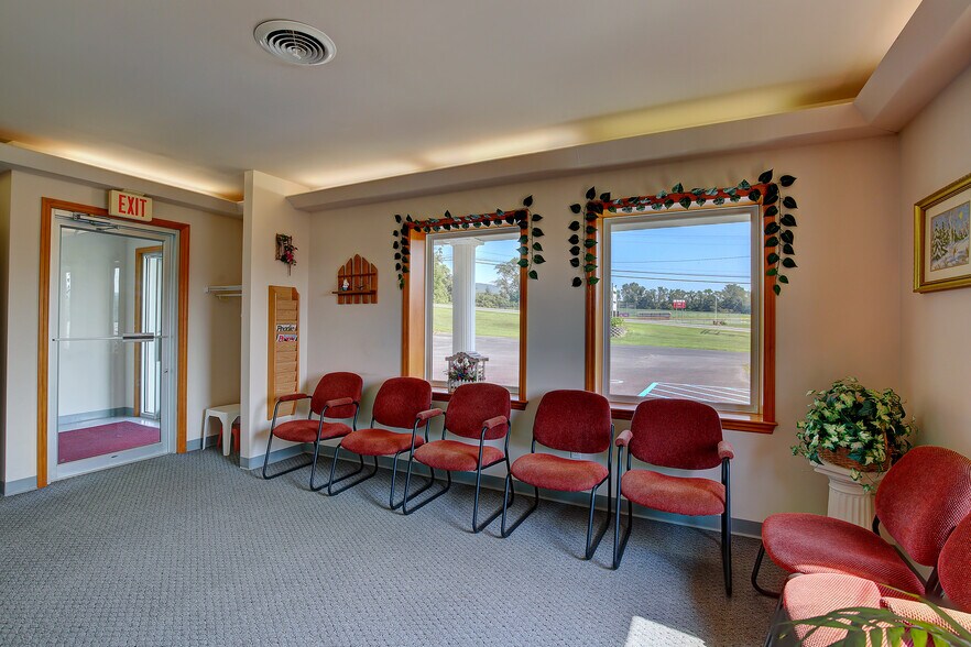 More Photos Of 1980 Pa-54 Hwy, Montgomery Office For Sale