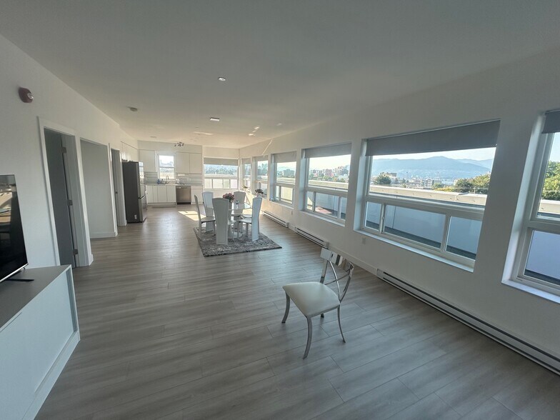 More Photos Of 1510 Venables St, Vancouver Industrial For Sale