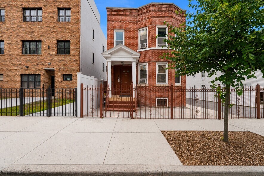 Primary Photo Of 756 E 223rd St, Bronx Multifamily For Sale